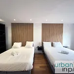 Urban Flat 168 - Spacious 1-bedroom In Апартаменты Париж